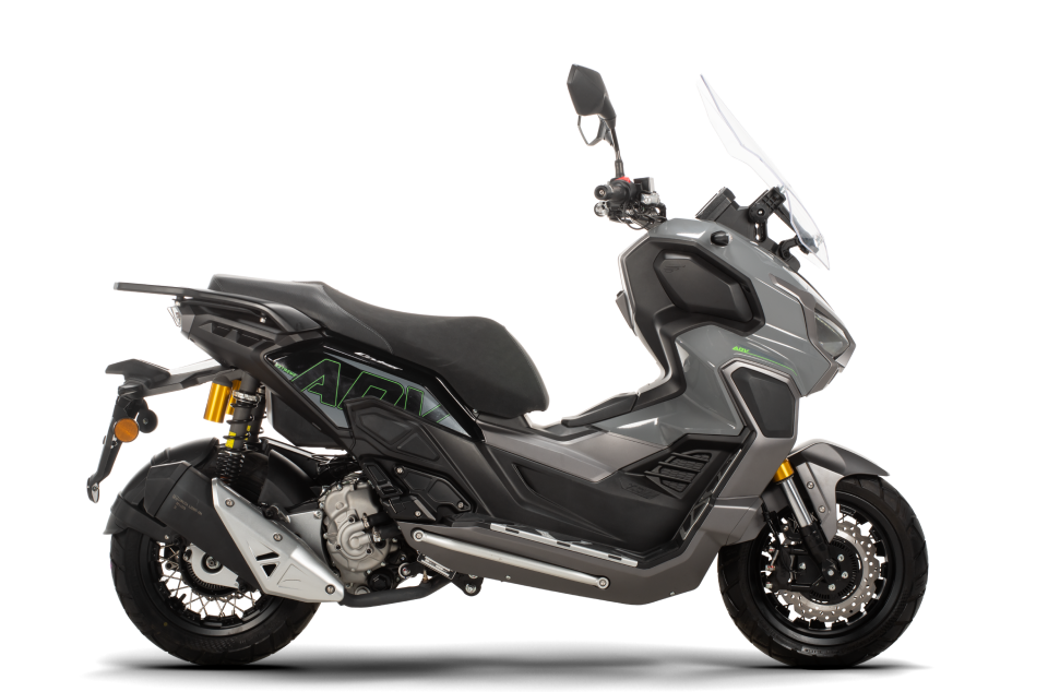 Zanella CRUISER 300 ADV 0km